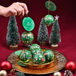 Holiday Novelties Chocolate Gcubes 3Pcs